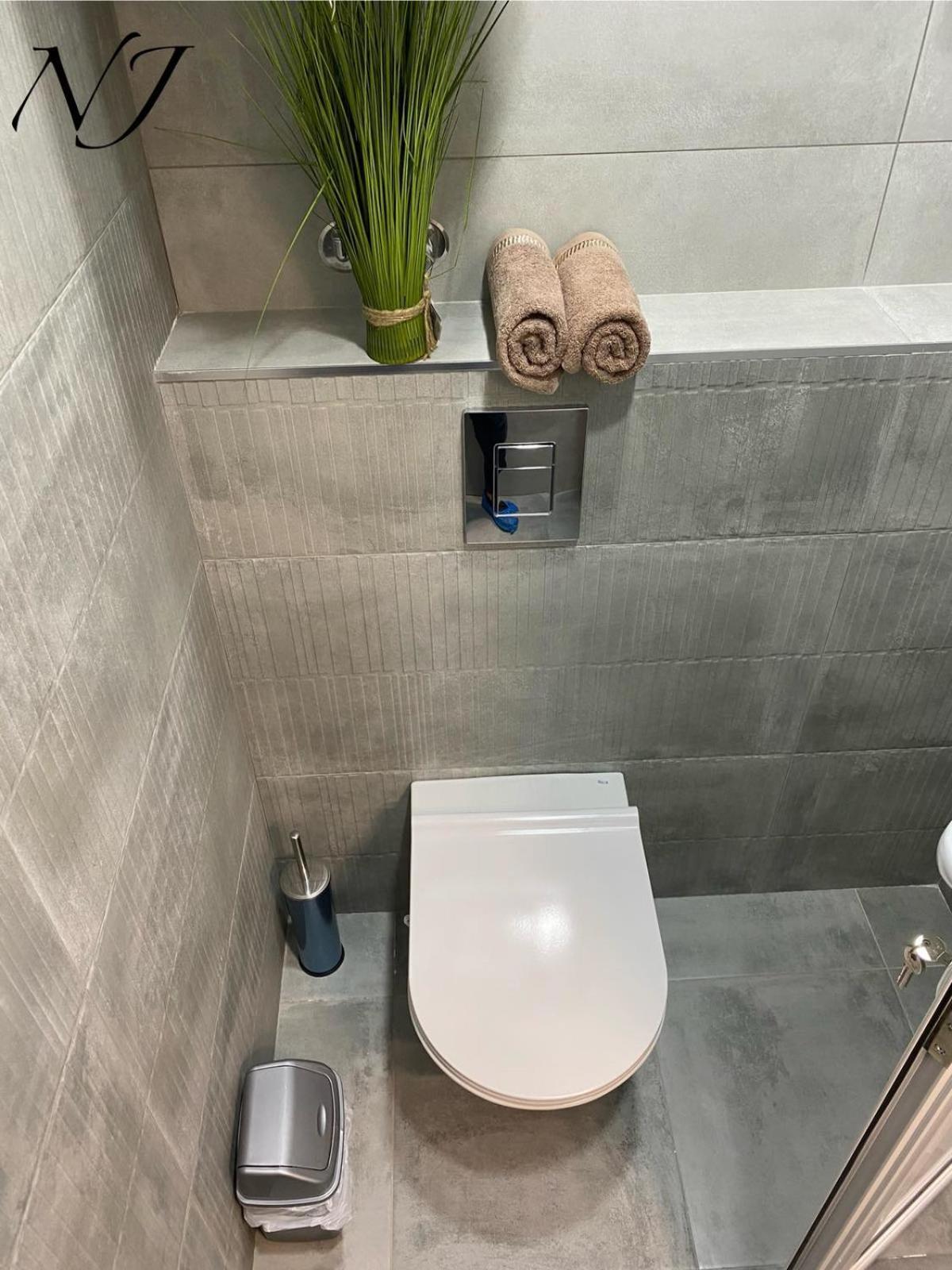 וארנה Nj Luxury Rooms And Suites מראה חיצוני תמונה